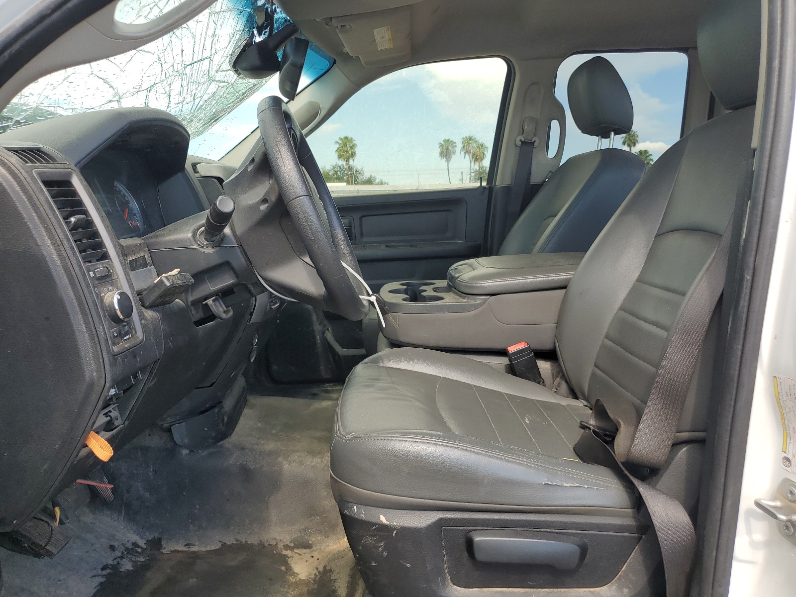 1C6RR7FT4LS131469 2020 Ram 1500 Classic Tradesman