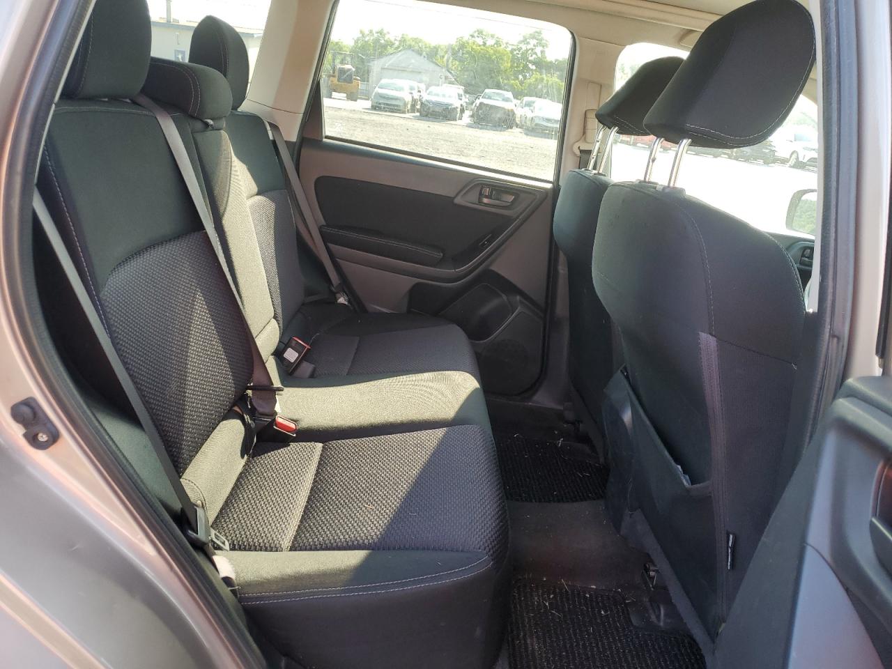 2015 Subaru Forester 2.5I Premium VIN: JF2SJADC4FH818391 Lot: 61804284