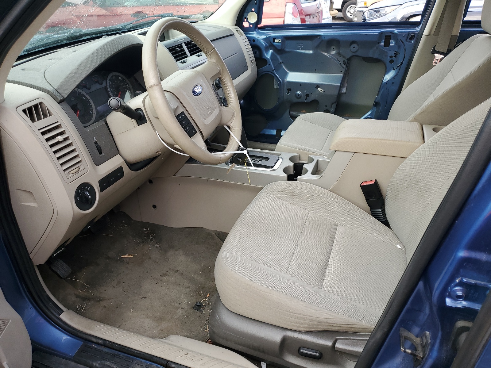 1FMCU9DGXAKC68827 2010 Ford Escape Xlt