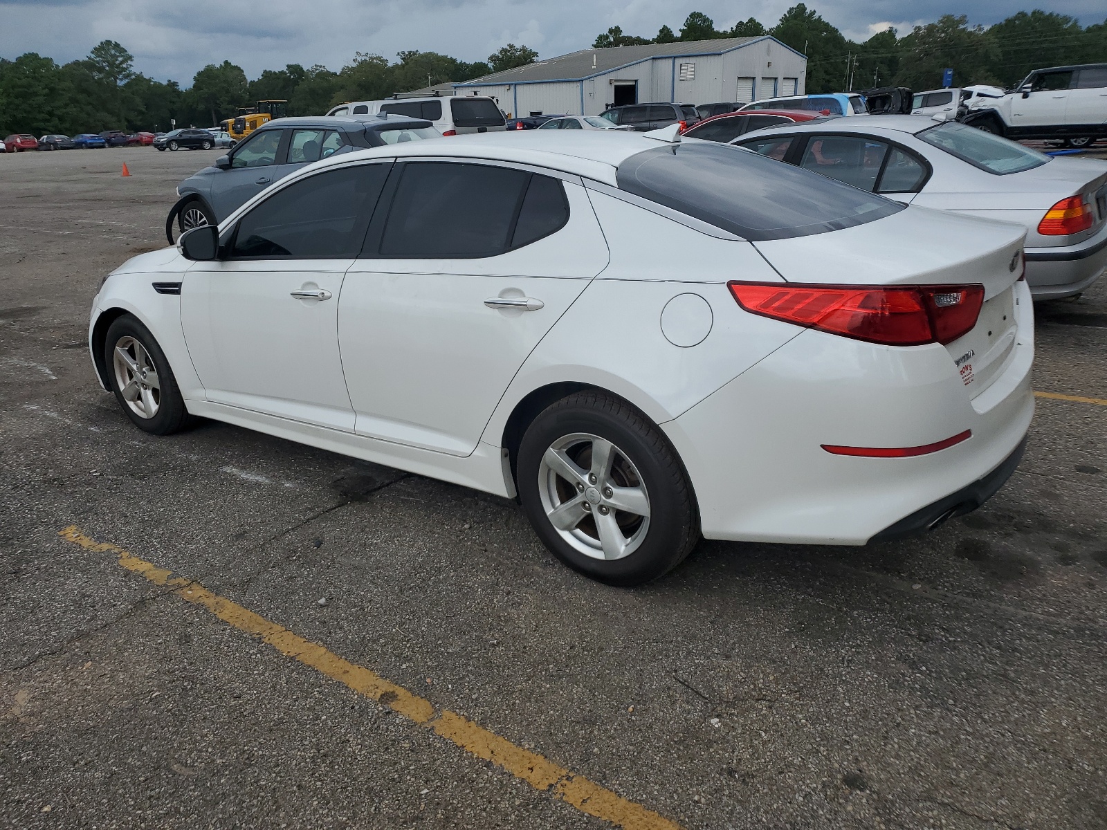 2015 Kia Optima Lx vin: KNAGM4A73F5605726