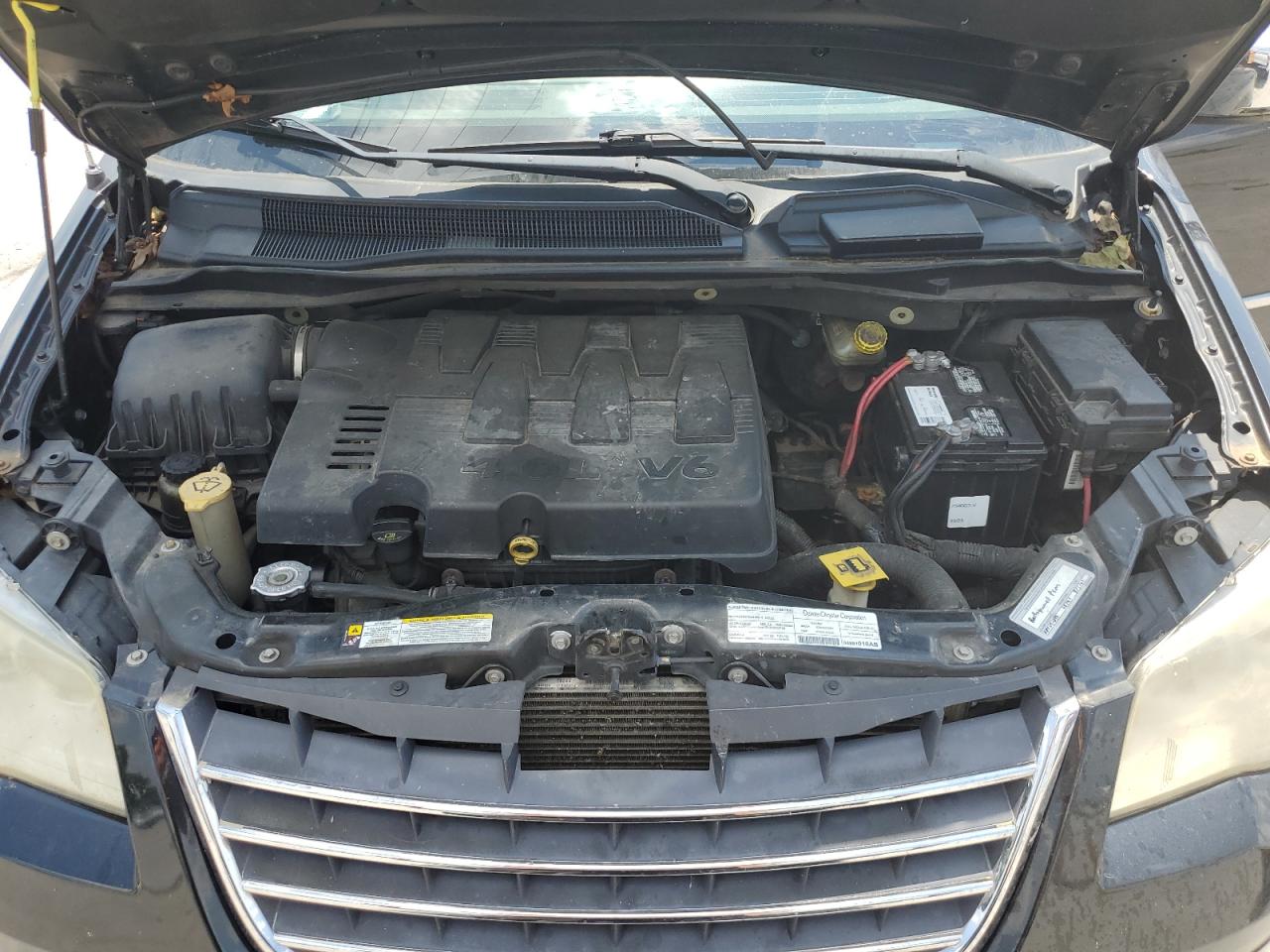 2008 Chrysler Town & Country Limited VIN: 2A8HR64X08R737034 Lot: 61569564