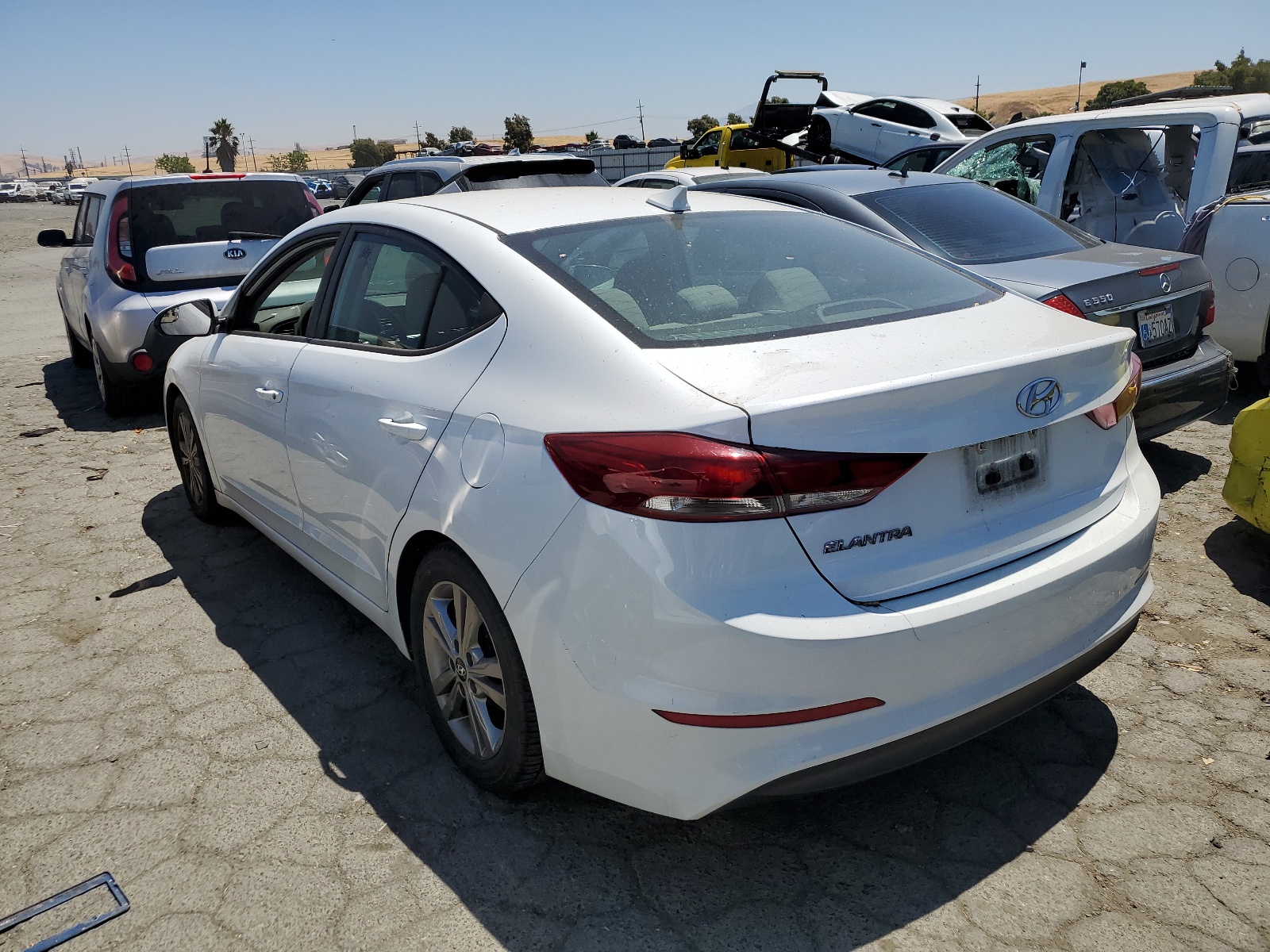 2017 Hyundai Elantra Se vin: 5NPD84LF3HH037690