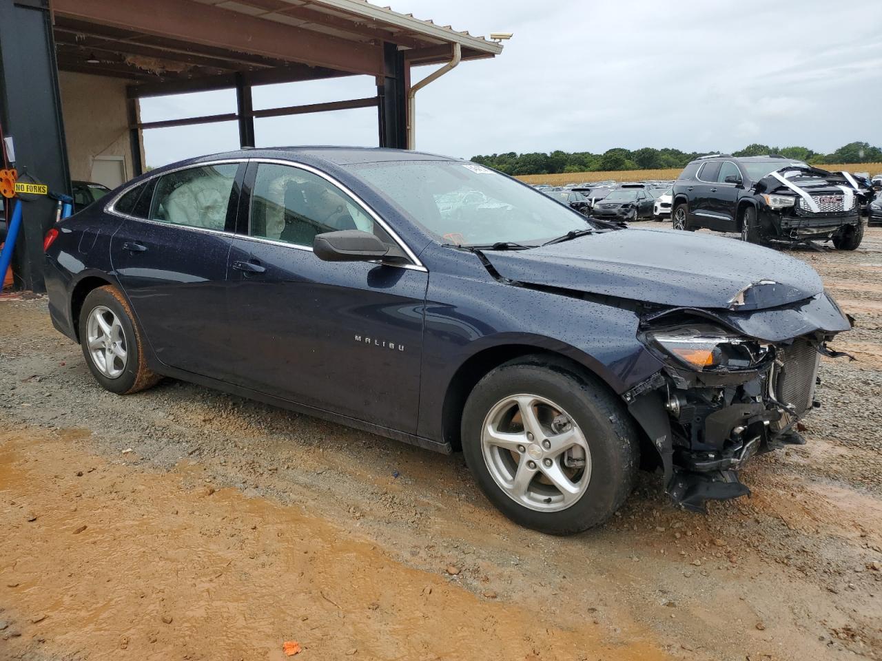 2016 Chevrolet Malibu - Image 4