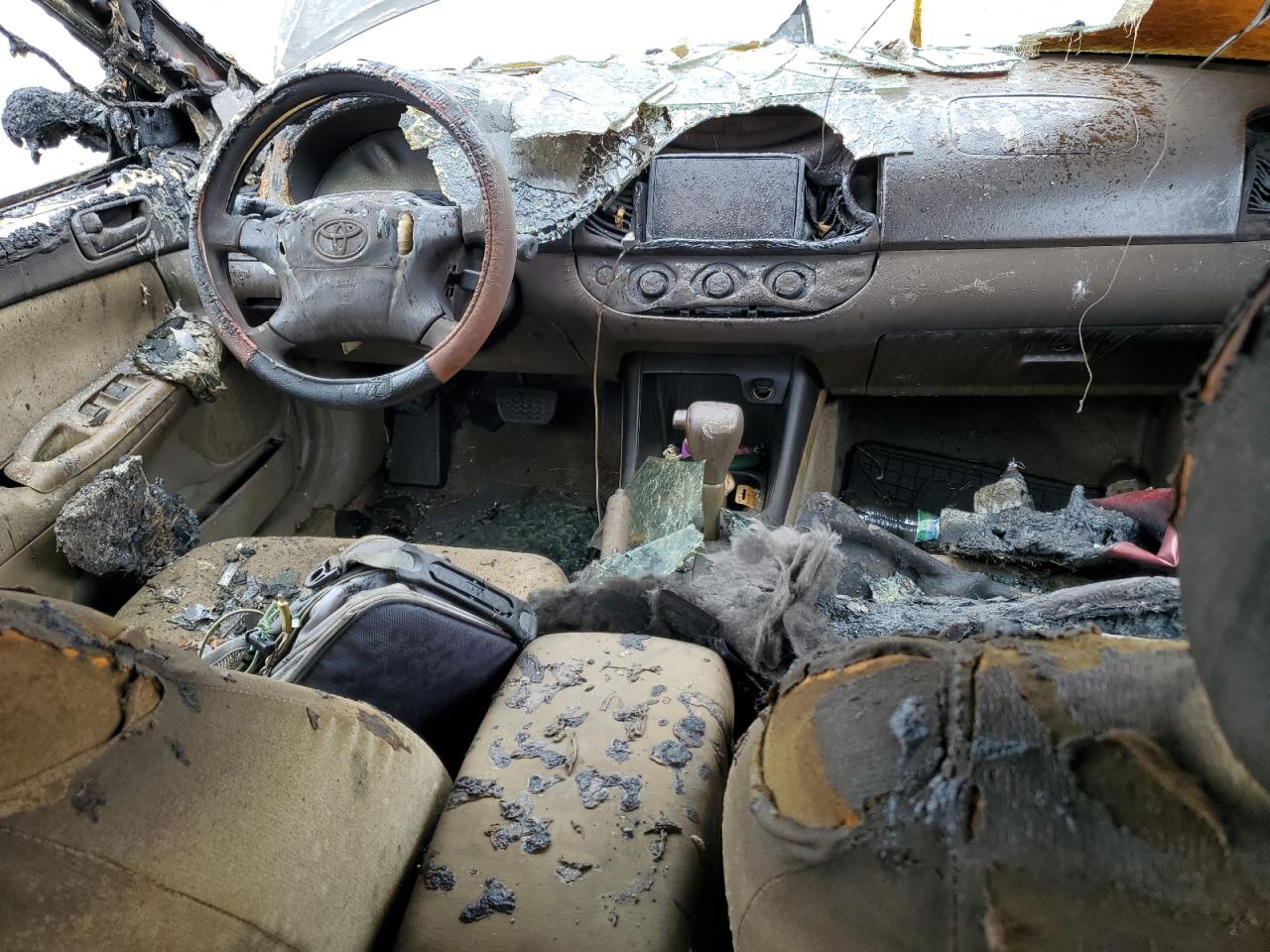 2003 Toyota Camry Le VIN: T0TALBURNN0V1N Lot: 62551124