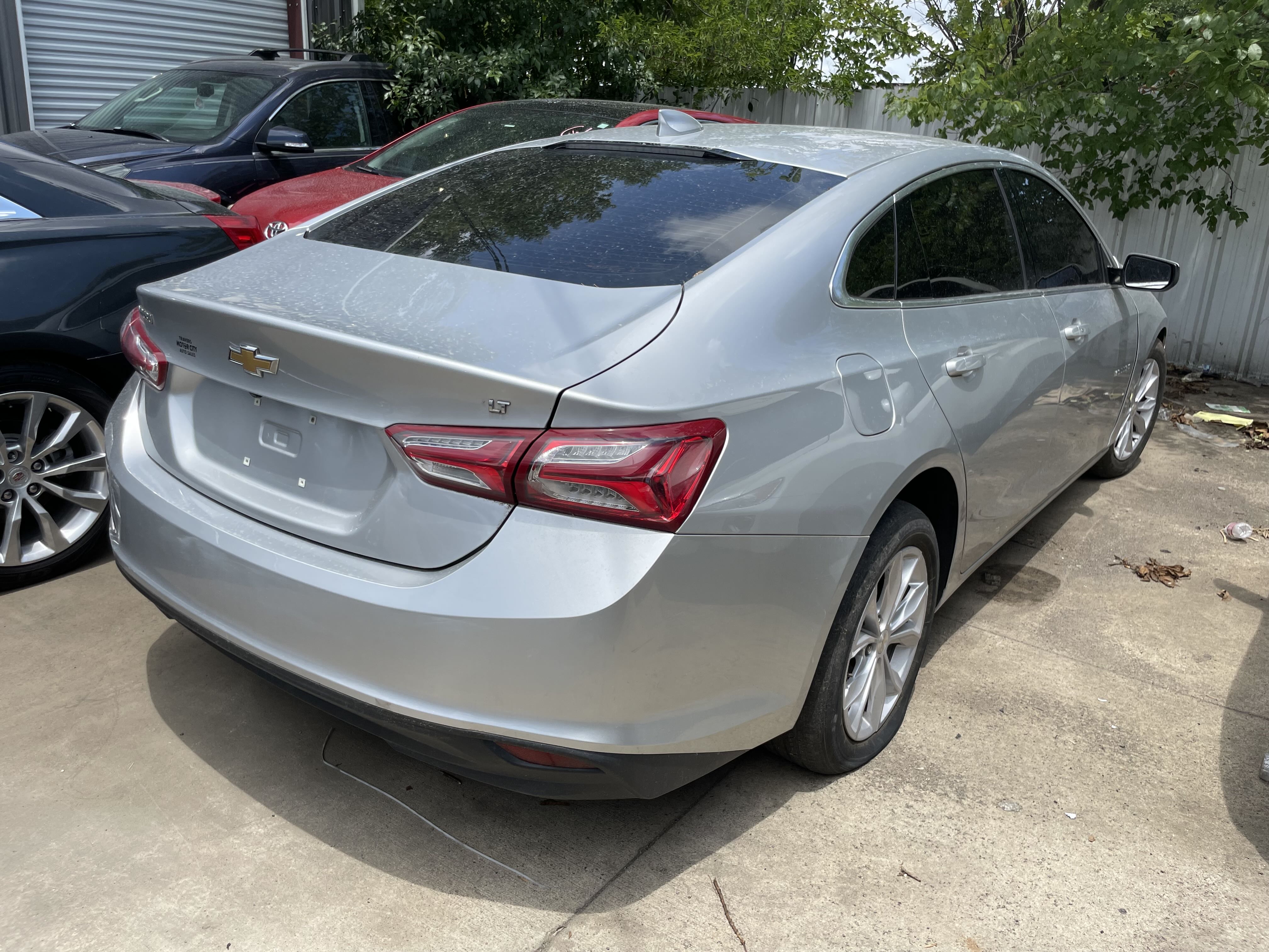 2020 Chevrolet Malibu Lt vin: 1G1ZD5ST3LF081411