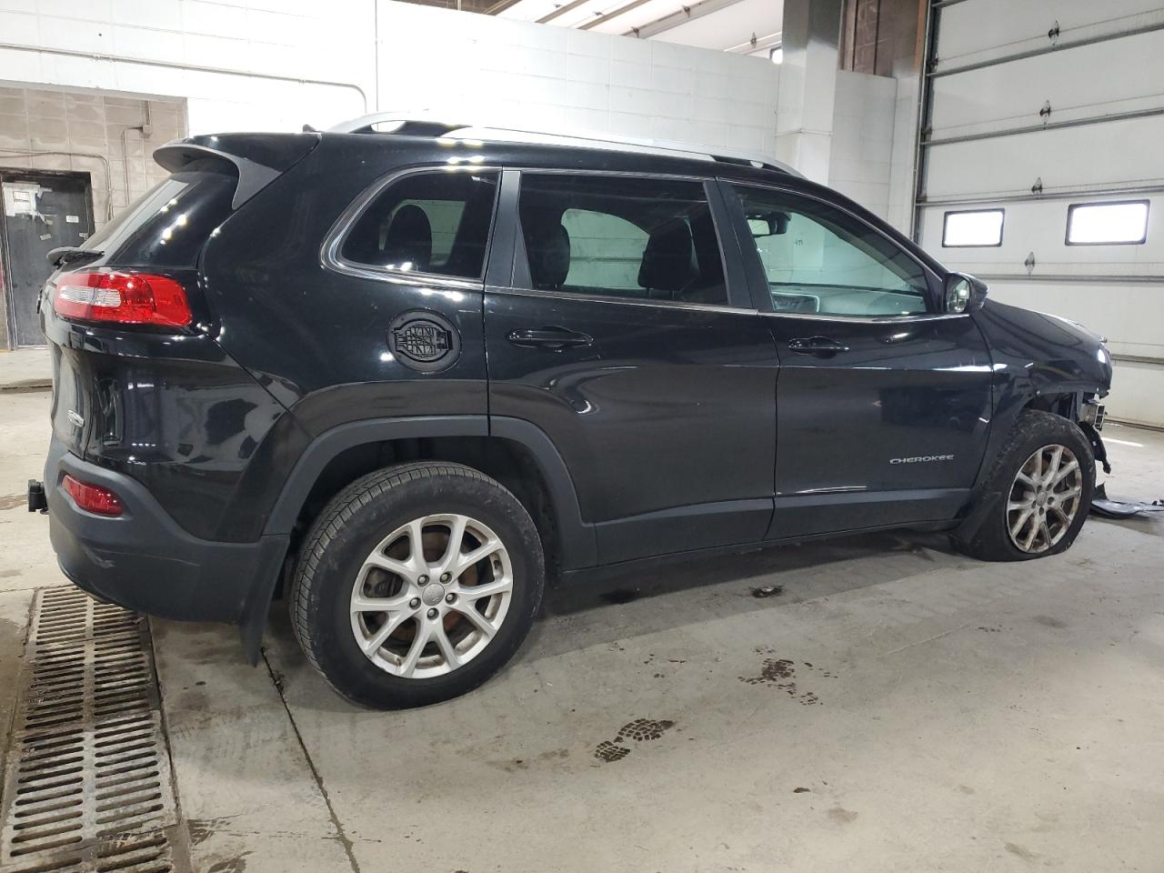 2014 Jeep Cherokee Latitude VIN: 1C4PJMCS6EW122267 Lot: 65196254