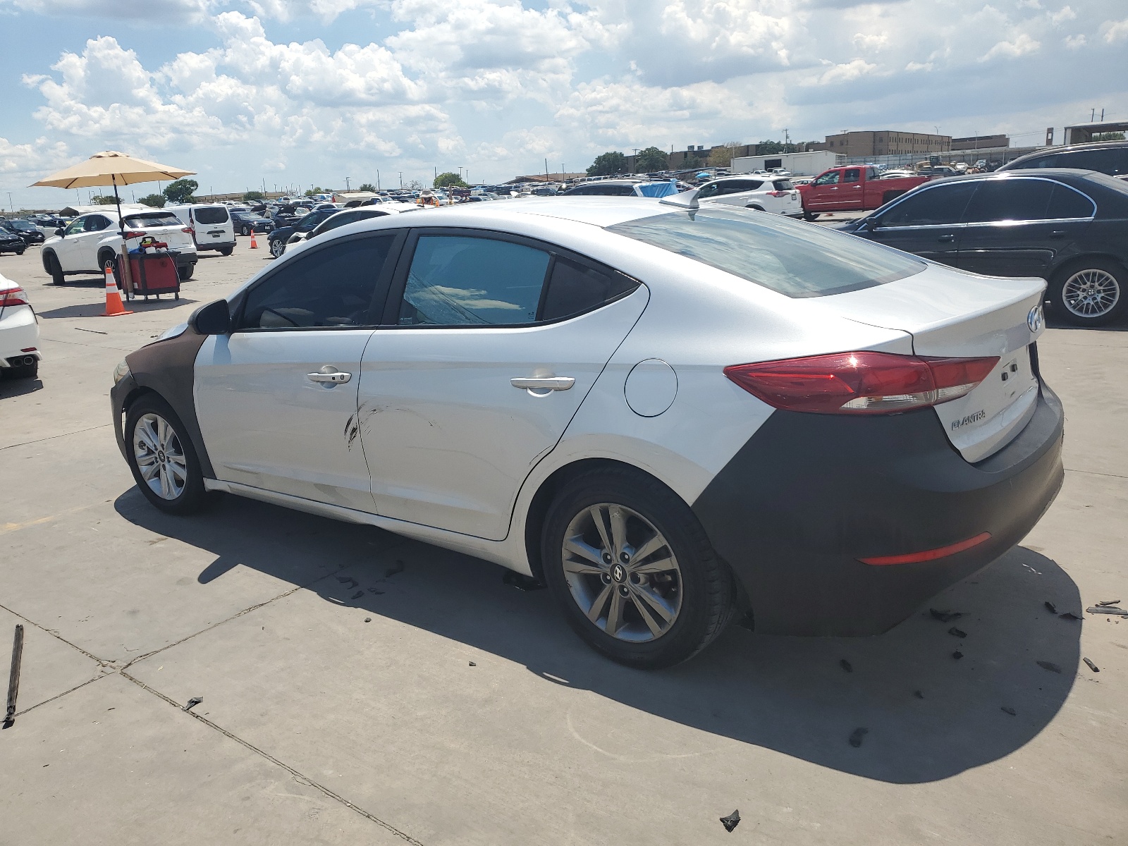 2018 Hyundai Elantra Sel vin: 5NPD84LF5JH229215