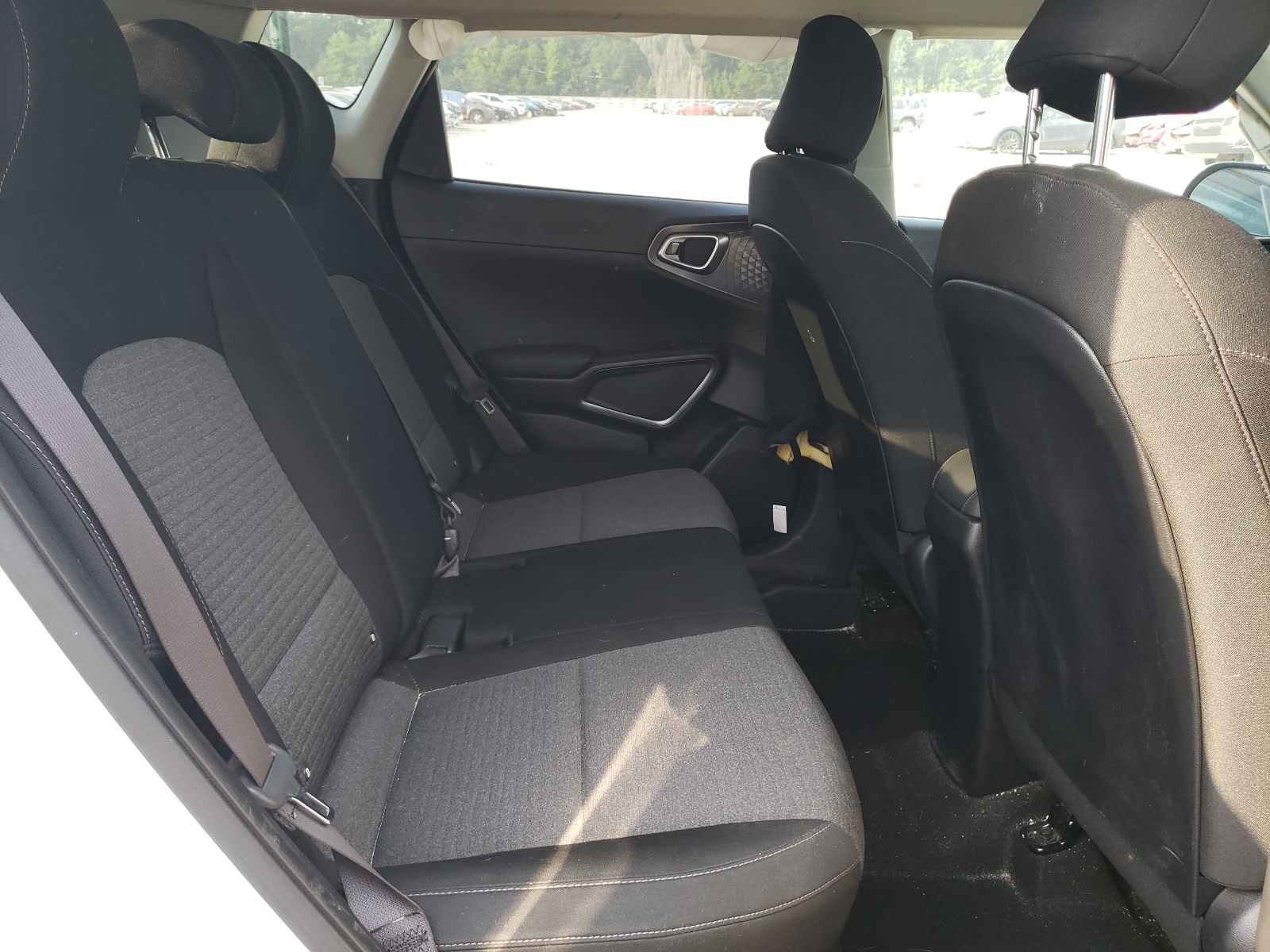 KNDJ23AU0L7722095 2020 Kia Soul Lx