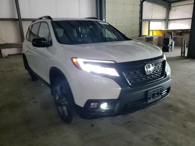 2021 Honda Passport Touring VIN: 5FNYF8H9XMB021805 Lot: 65139934
