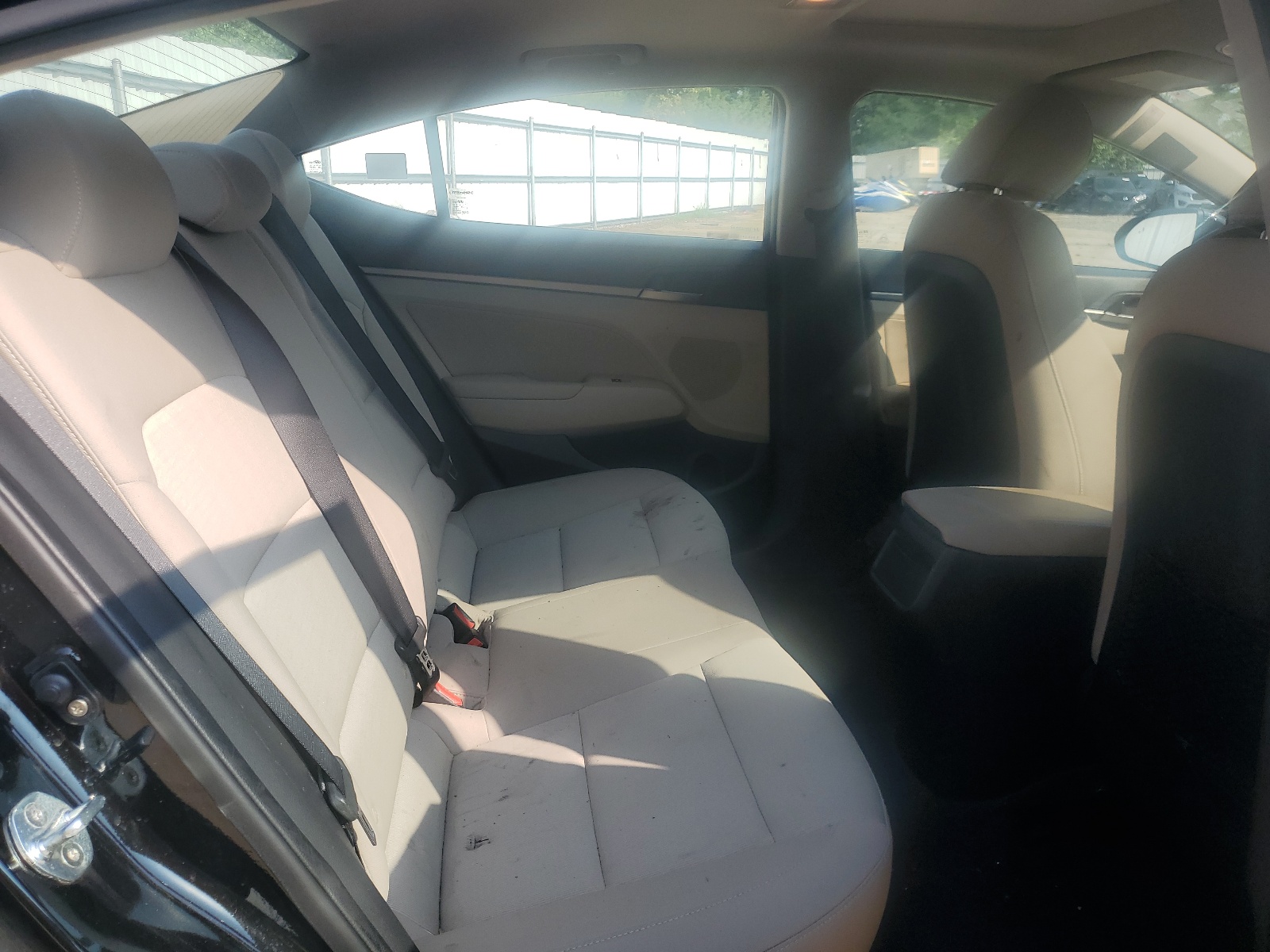 KMHD84LF9HU428232 2017 Hyundai Elantra Se