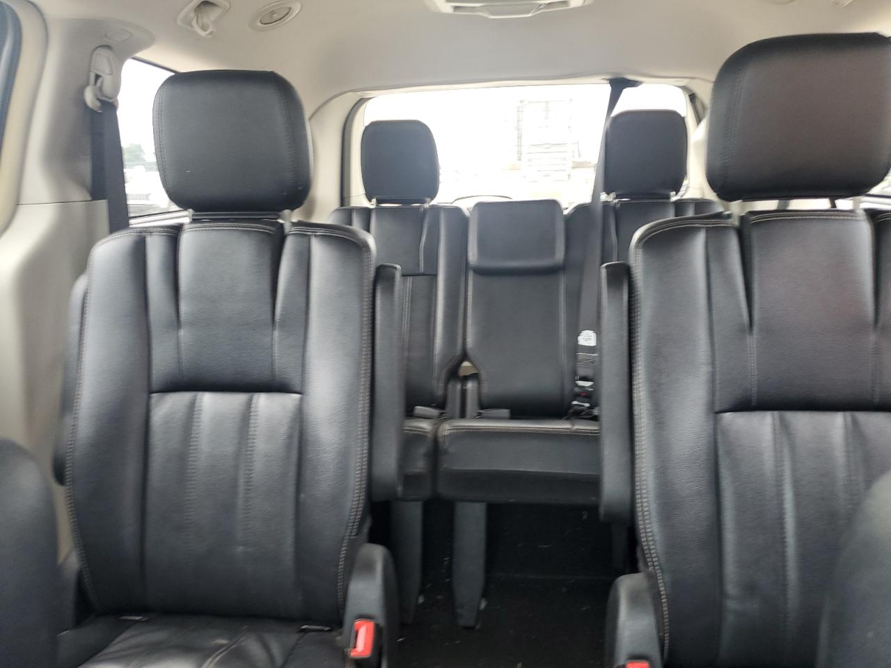 2015 Chrysler Town & Country Touring VIN: 2C4RC1BGXFR537665 Lot: 64893094