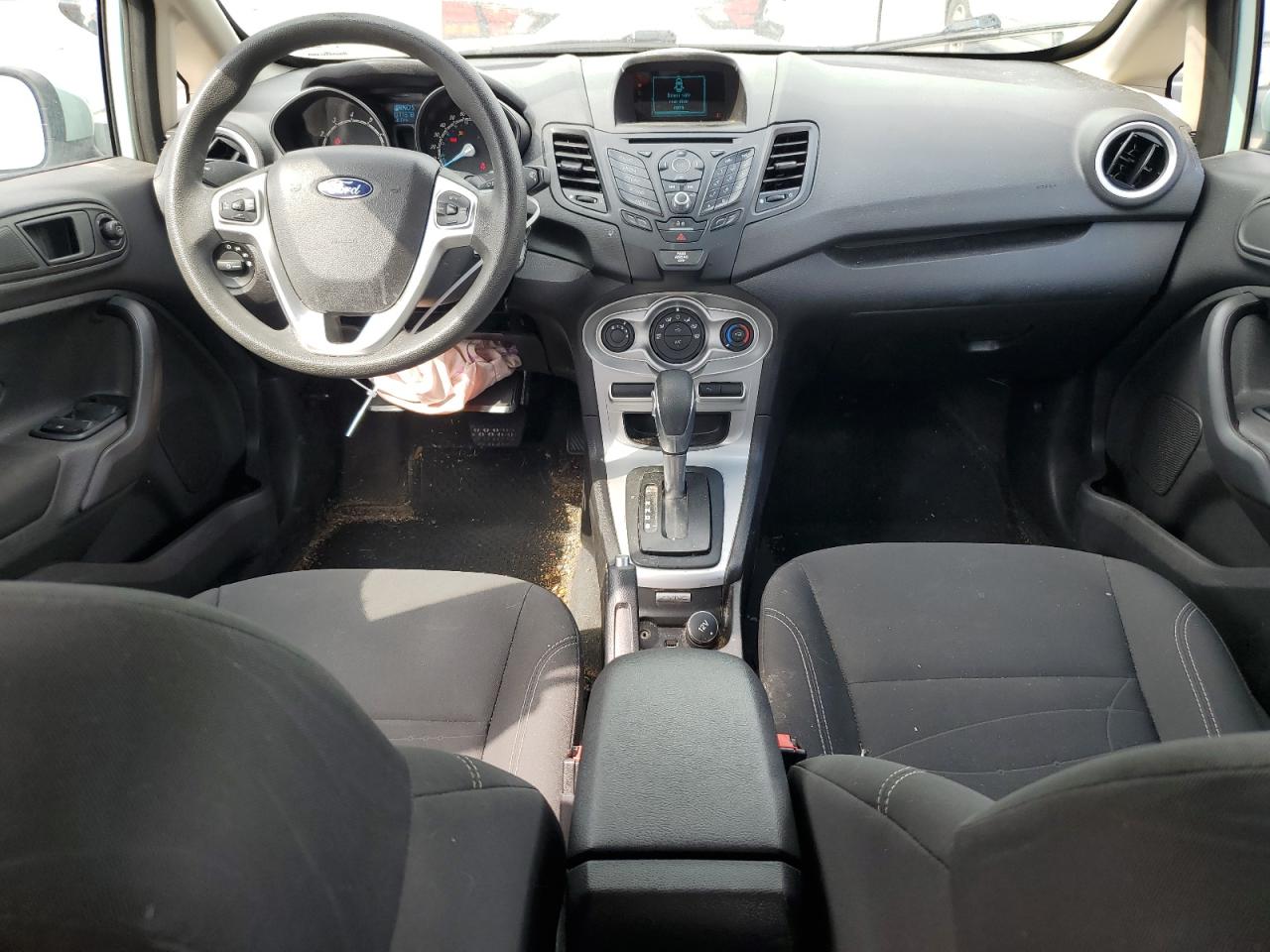 3FADP4BJ5HM114746 2017 Ford Fiesta Se