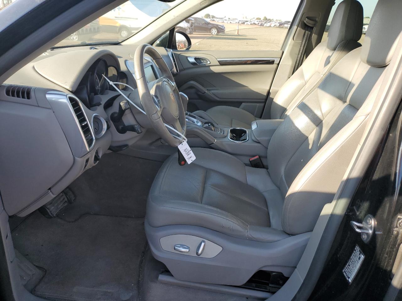 WP1AA2A26ELA02112 2014 Porsche Cayenne