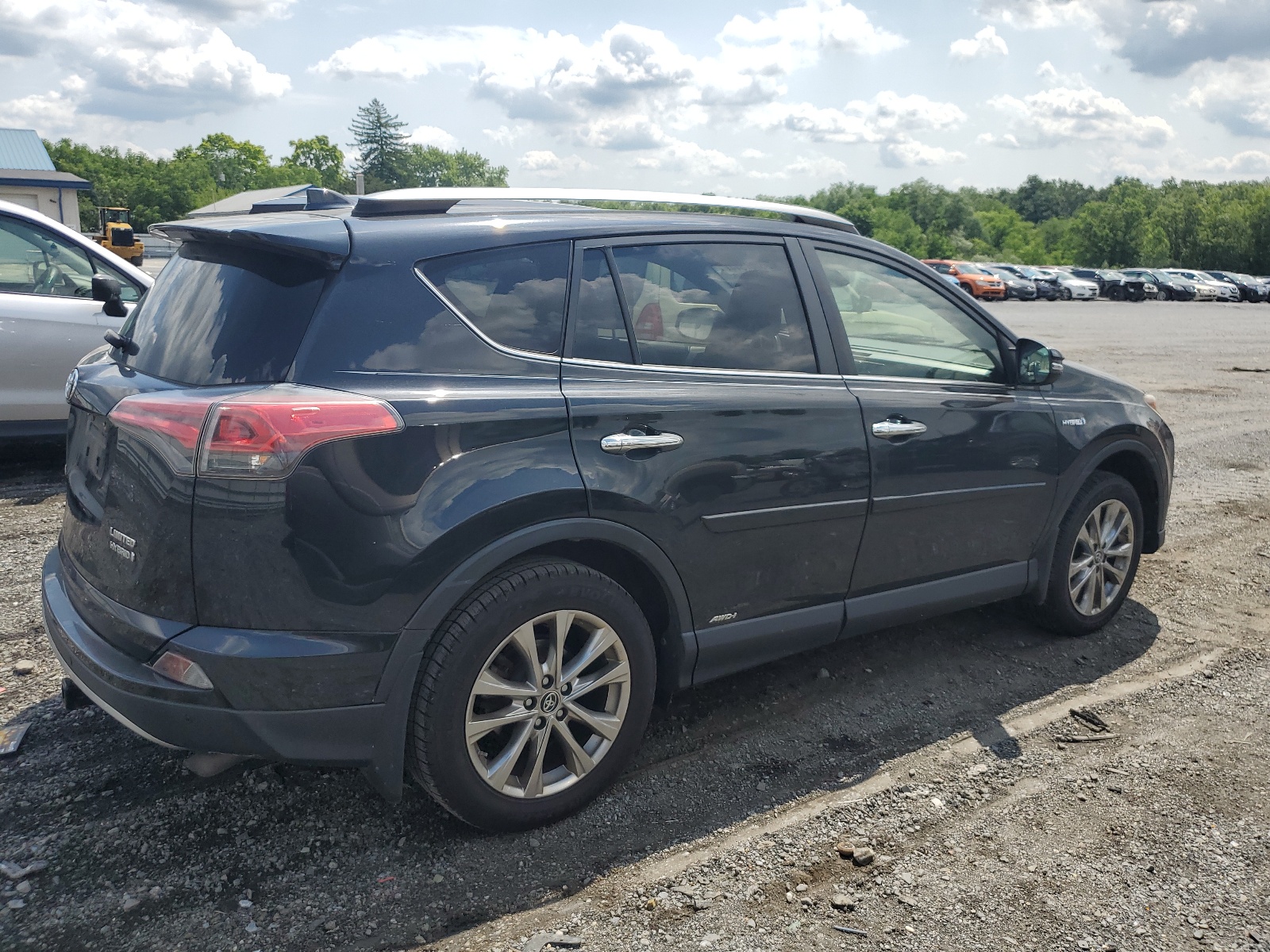 JTMDJREV1HD084115 2017 Toyota Rav4 Hv Limited