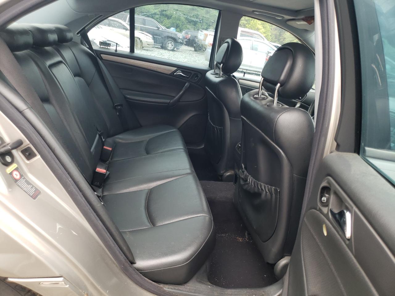 2004 Mercedes-Benz C 230K Sport Sedan VIN: WDBRF40J94F532063 Lot: 61913594