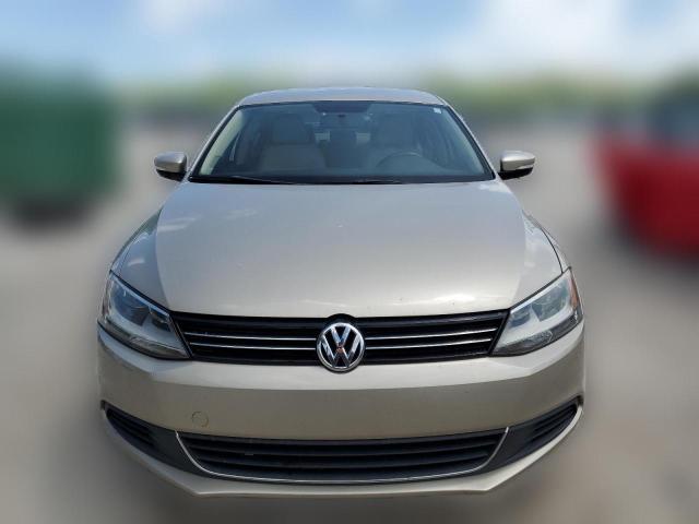 Седаны VOLKSWAGEN JETTA 2014 Цвет загара