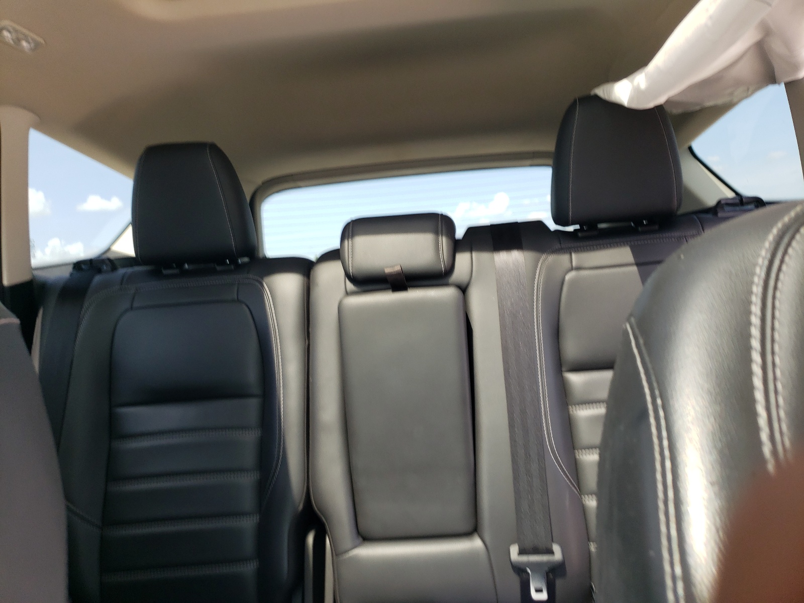 1FMCU0HD7KUA90201 2019 Ford Escape Sel