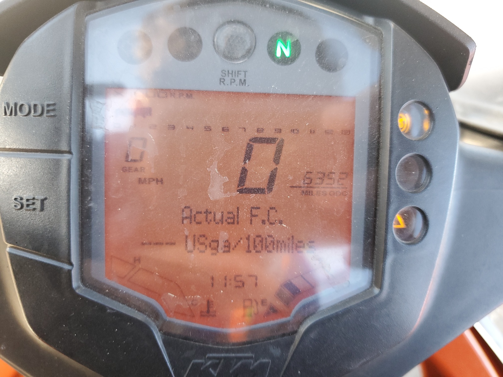 MD2JYJ405HC285182 2017 Ktm 390 Duke