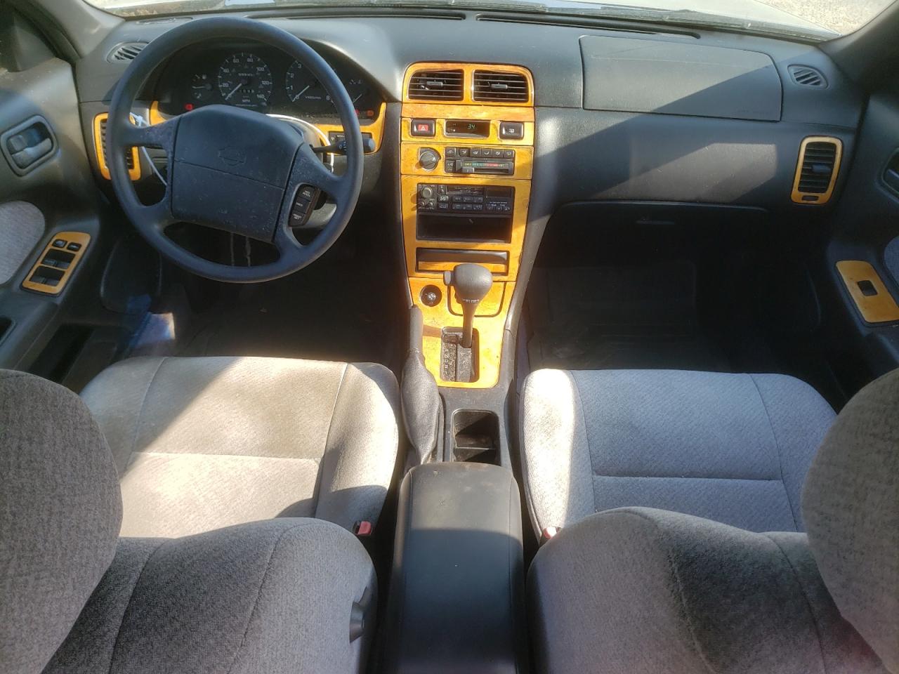 JN1CA21D3TM417474 1996 Nissan Maxima Gle