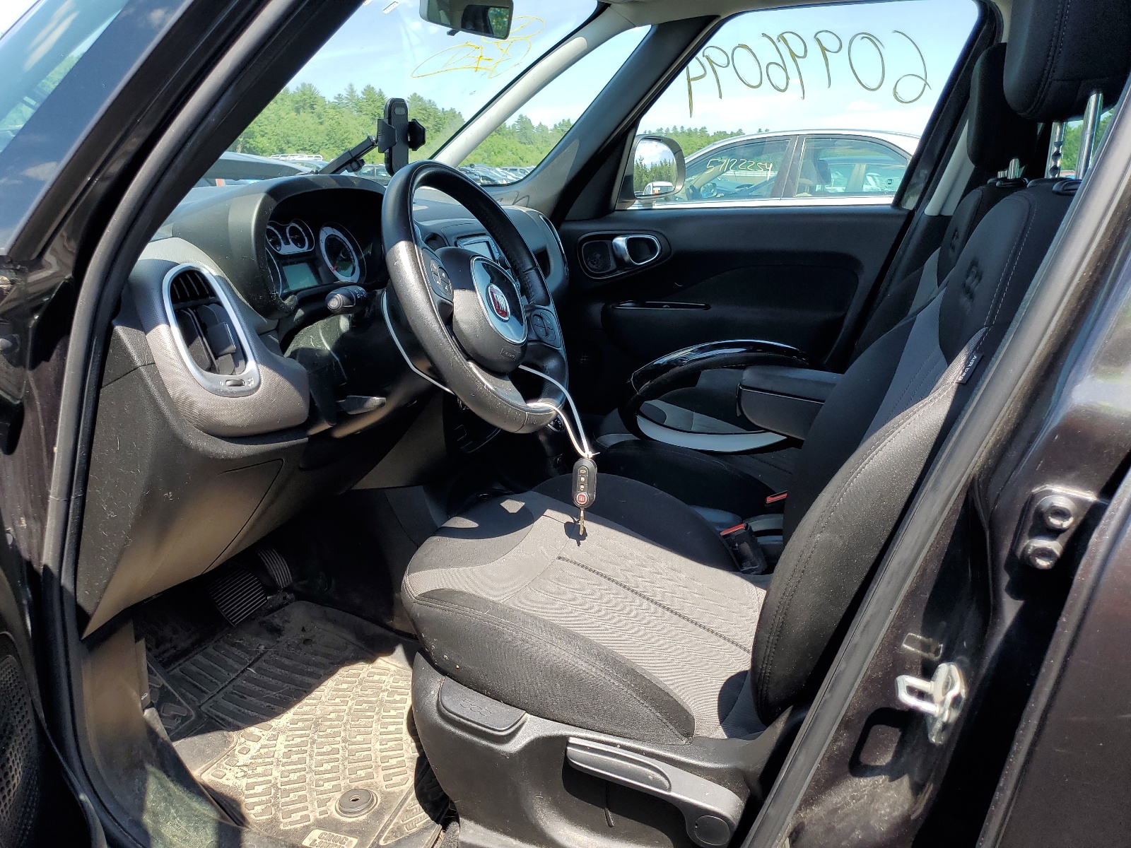 ZFBCFAAH4HZ039058 2017 Fiat 500L Pop