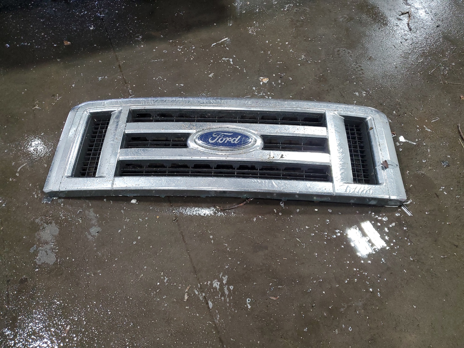 1FBNE31L88DB05010 2008 Ford Econoline E350 Super Duty Wagon