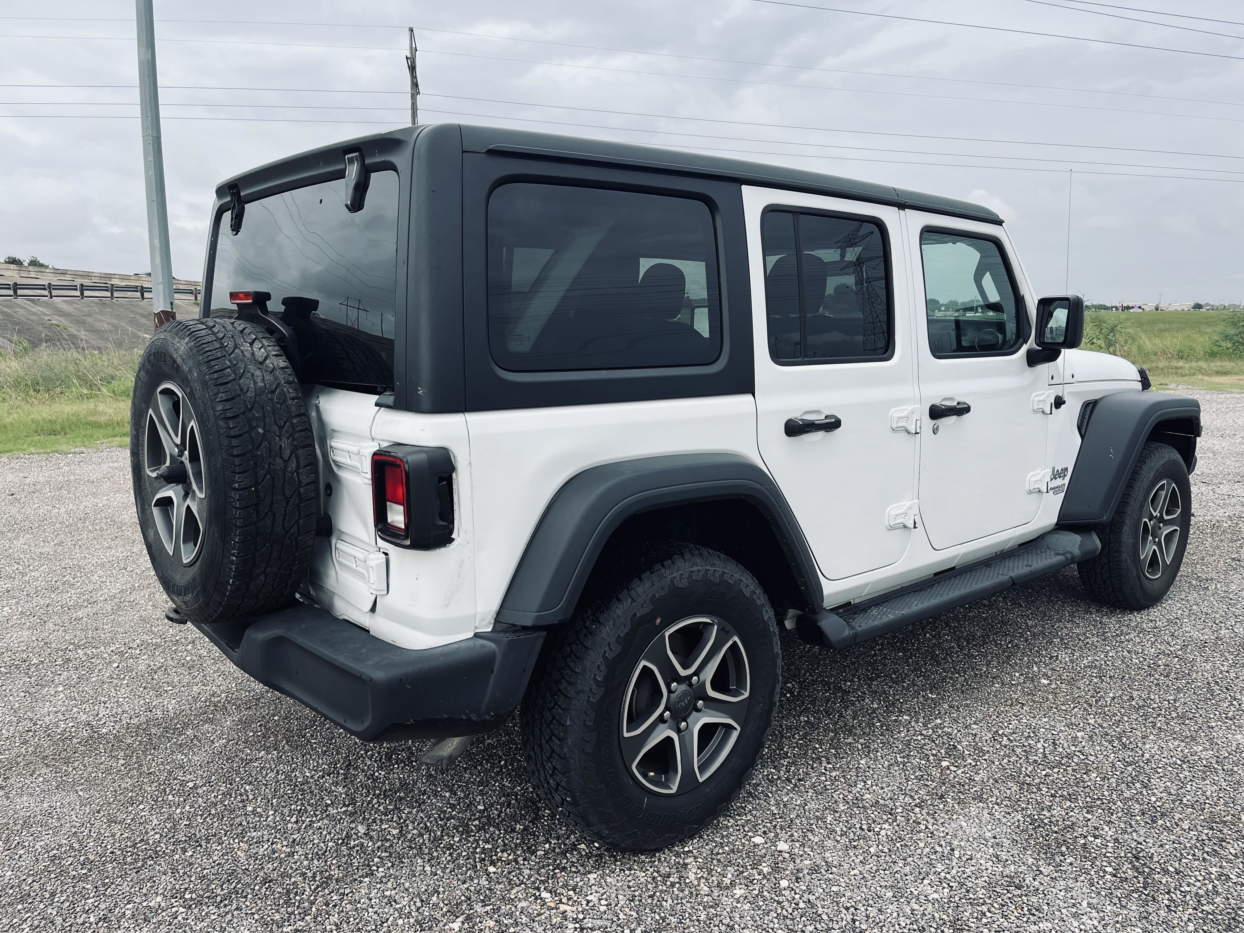 2021 Jeep Wrangler Unlimited Sport vin: 1C4HJXDN6MW510712