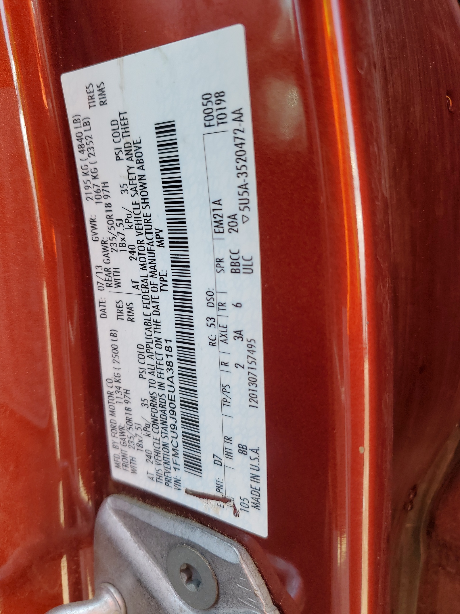 1FMCU9J90EUA38181 2014 Ford Escape Titanium