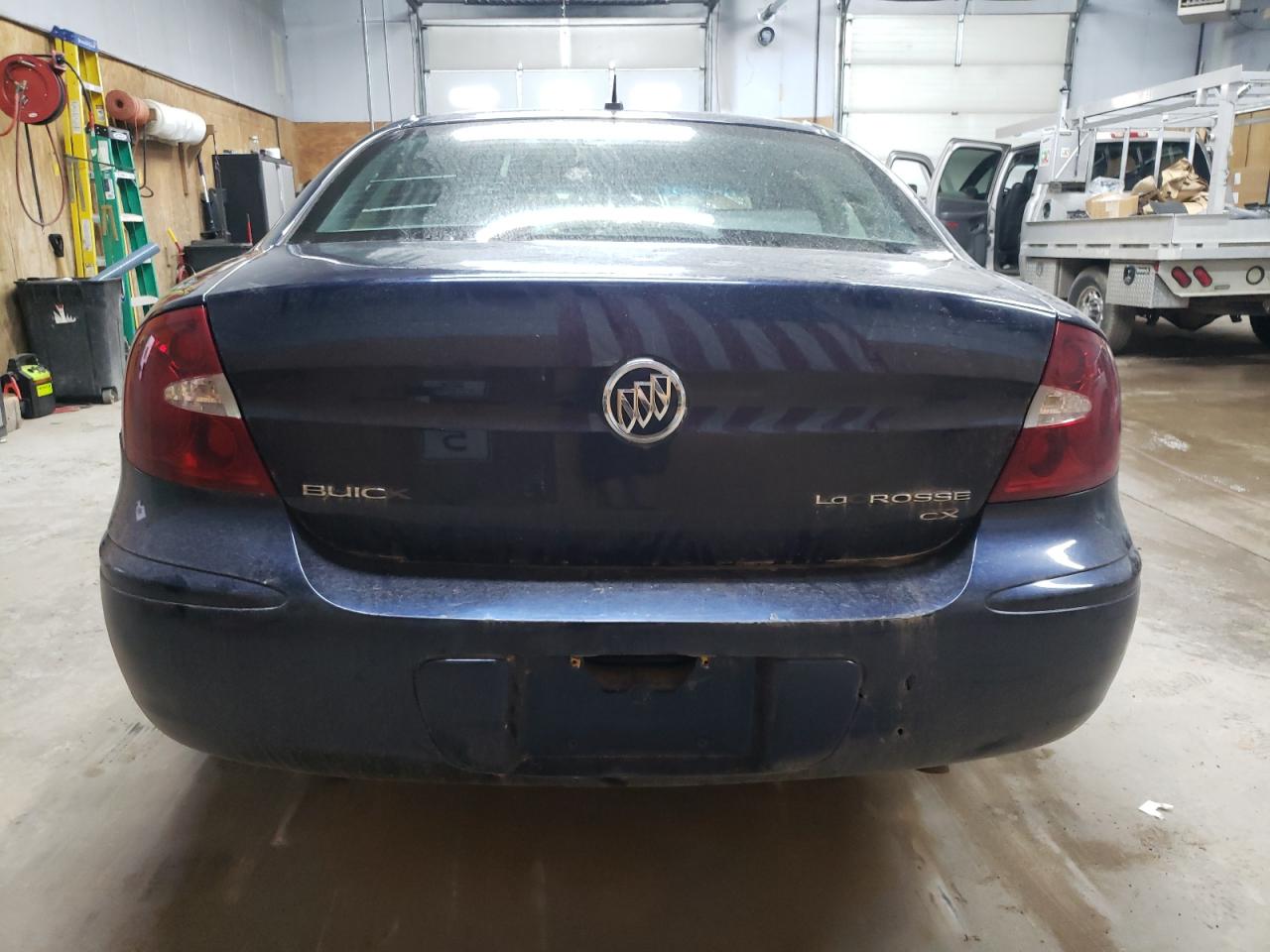 2007 Buick Lacrosse Cx VIN: 2G4WC582471122035 Lot: 64065584