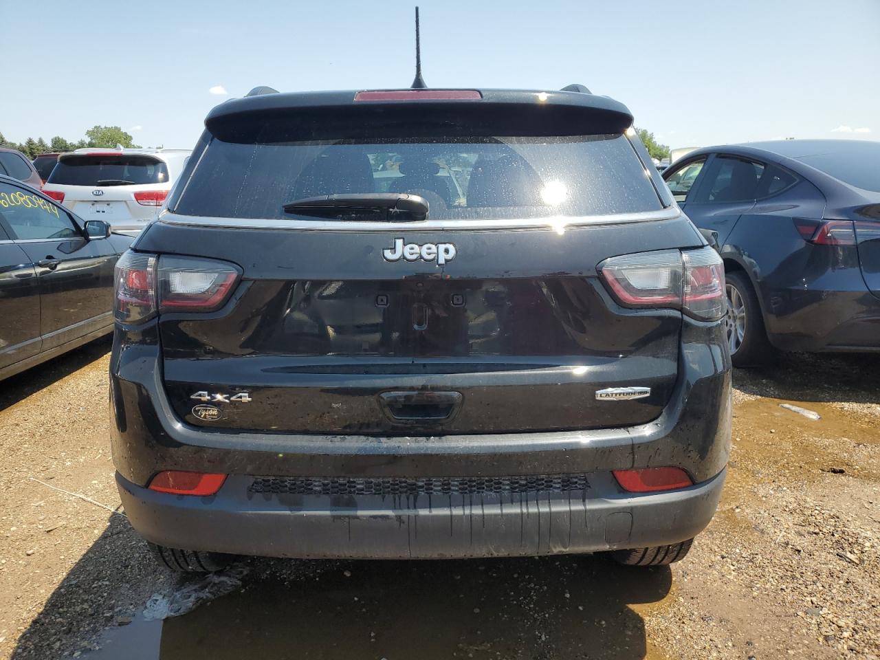 2022 Jeep Compass Latitude Lux VIN: 3C4NJDFB1NT209244 Lot: 62117344