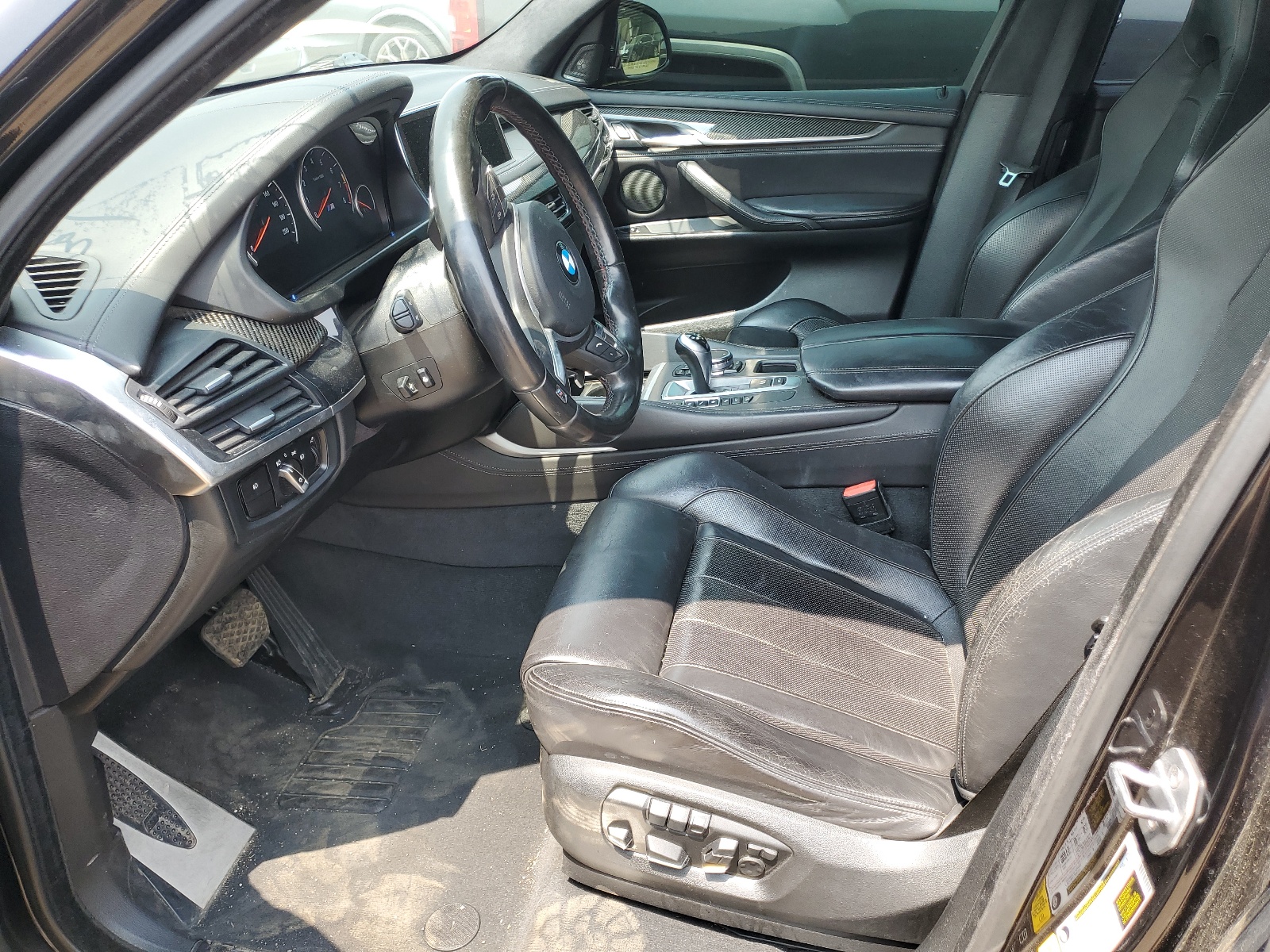 5YMKT6C5XG0R79389 2016 BMW X5 M