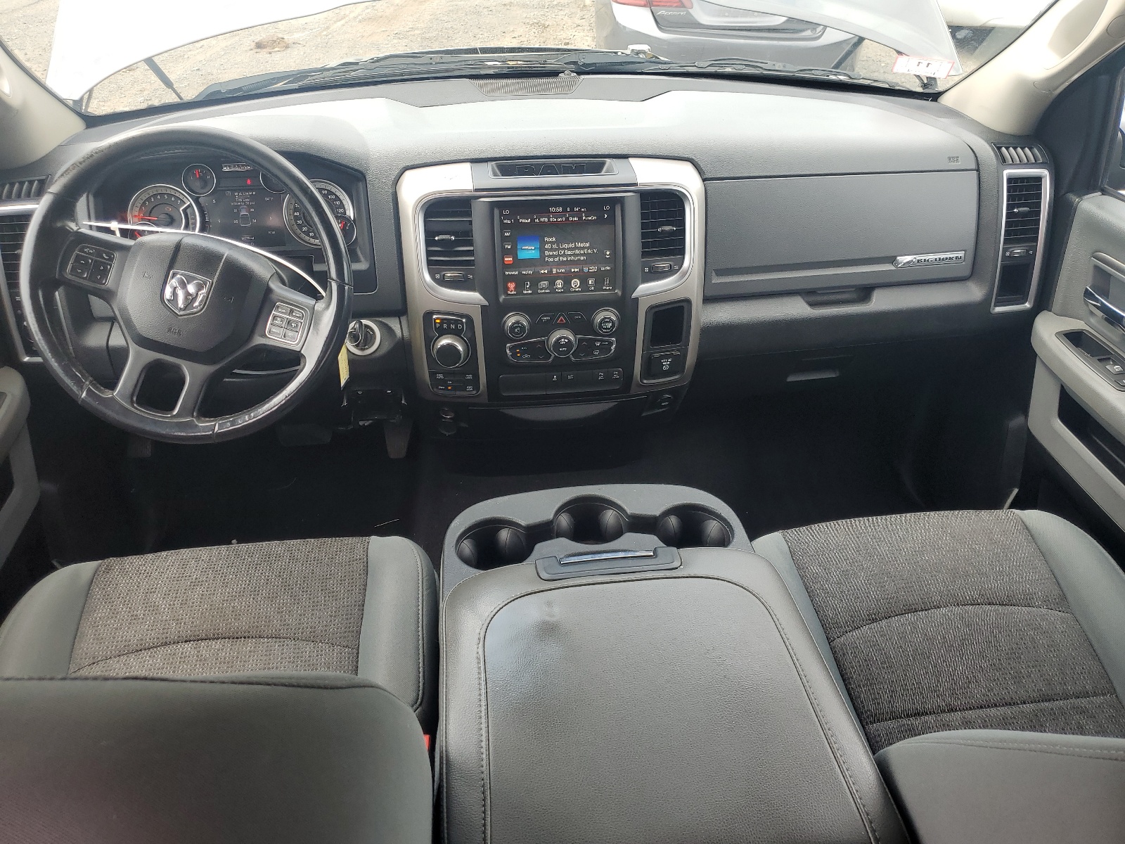 1C6RR7GT4HS646610 2017 Ram 1500 Slt