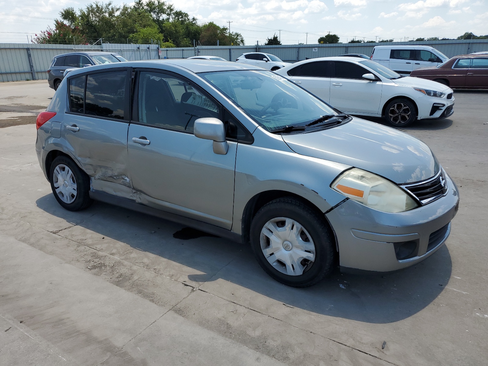 3N1BC1CP0BL517497 2011 Nissan Versa S