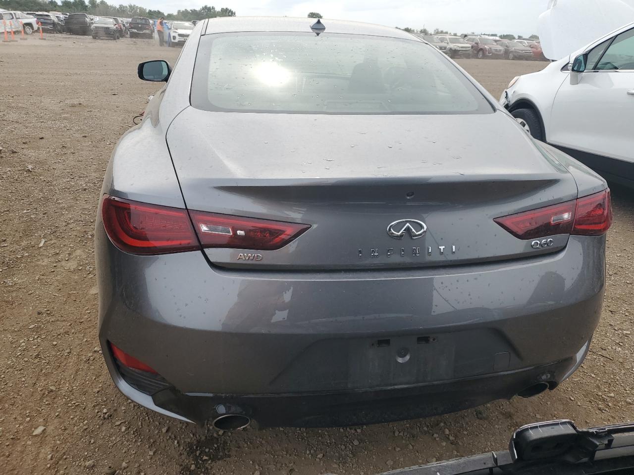 JN1CV7EL4HM320407 2017 Infiniti Q60 Base