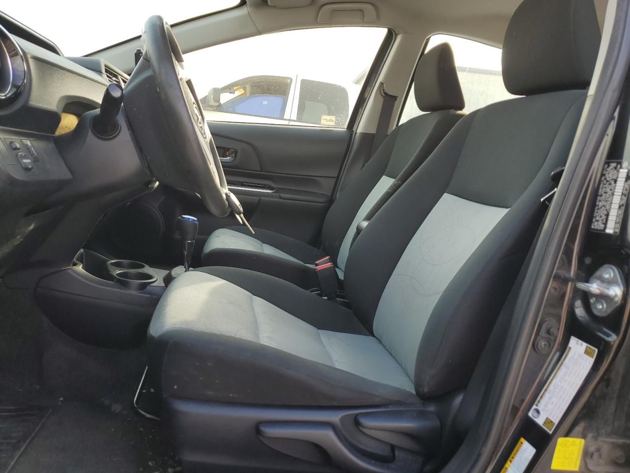 2016 Toyota Prius C VIN: JTDKDTB38G1122048 Lot: 61928184