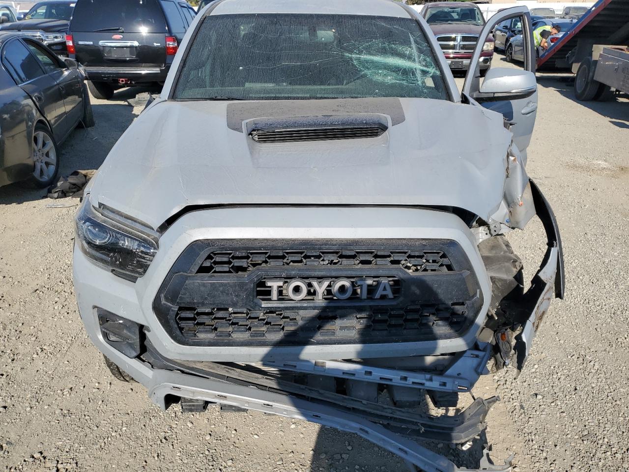 2017 Toyota Tacoma Double Cab VIN: 5TFCZ5AN8HX073940 Lot: 64633754