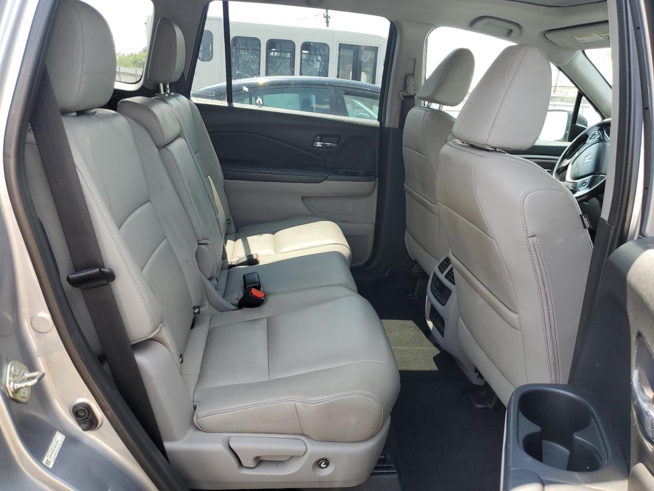 2016 Honda Pilot Exl VIN: 5FNYF6H57GB016065 Lot: 62817154