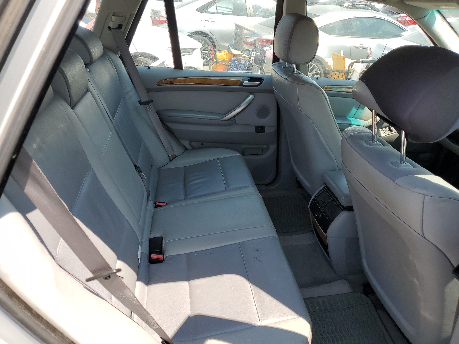 WBAFA53551LM63874 2001 BMW X5 3.0I