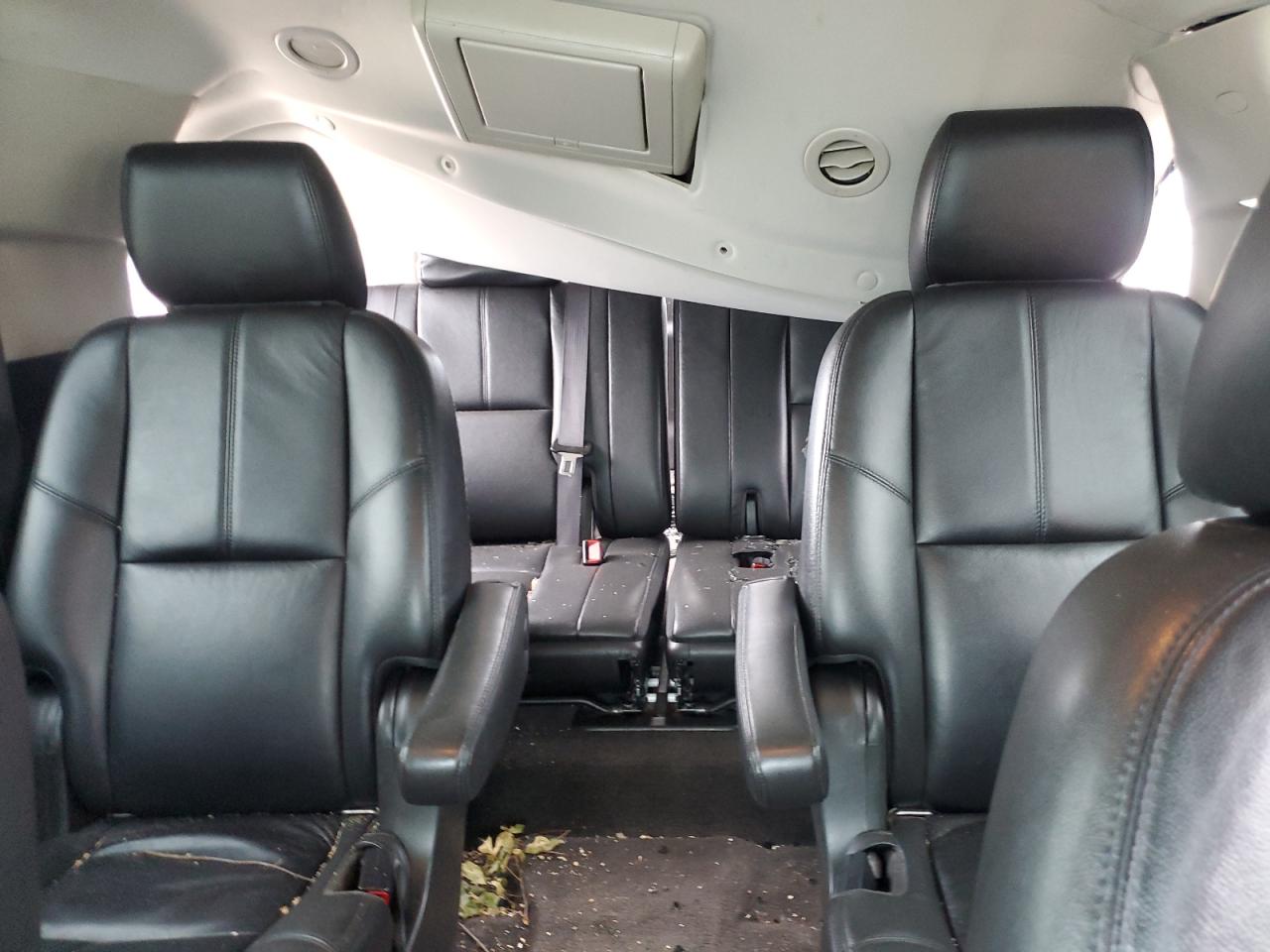 2013 Chevrolet Suburban C1500 Lt VIN: 1GNSCJE07DR190774 Lot: 63005294