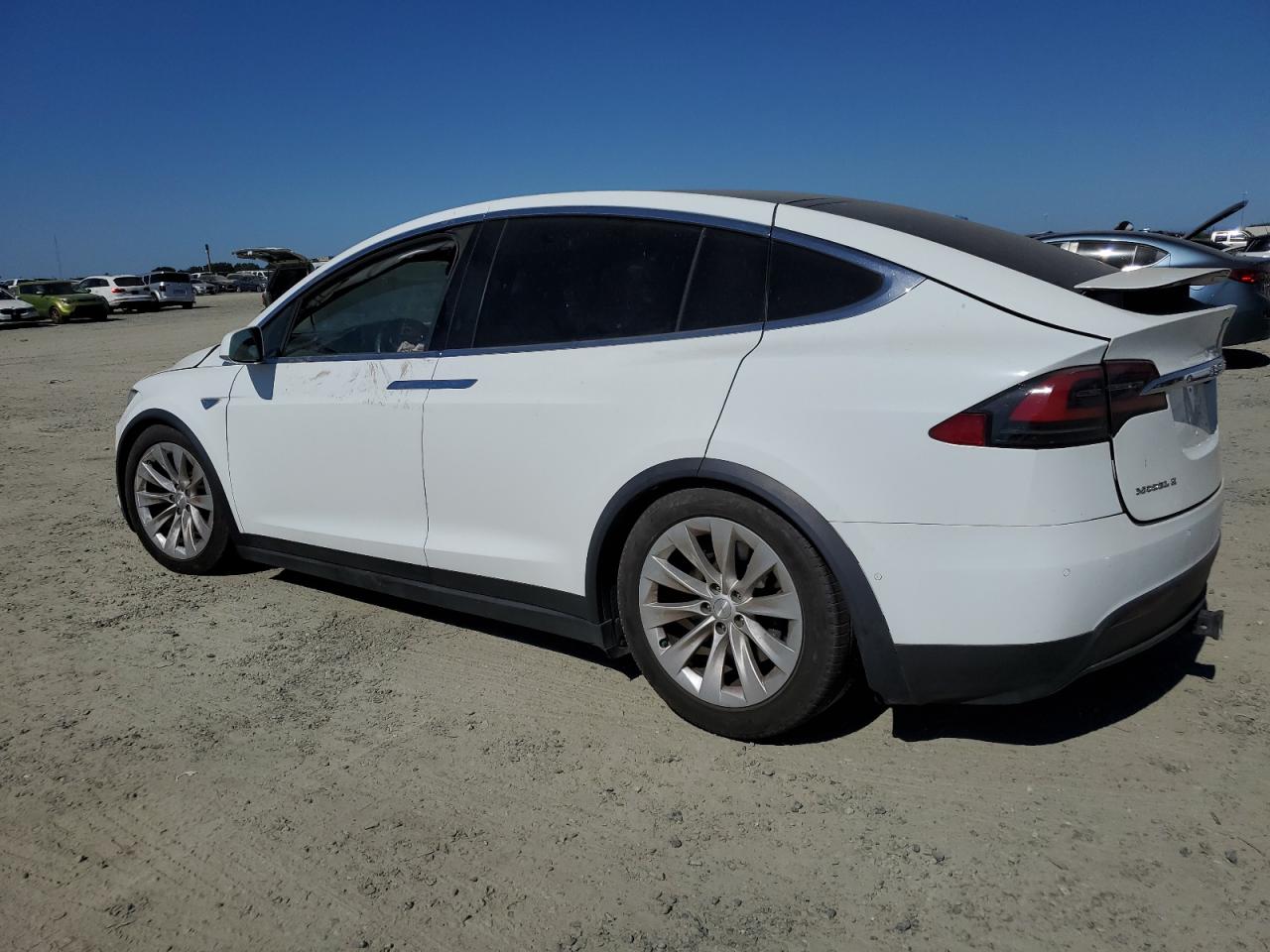 5YJXCBE28GF009052 2016 TESLA MODEL X - Image 2