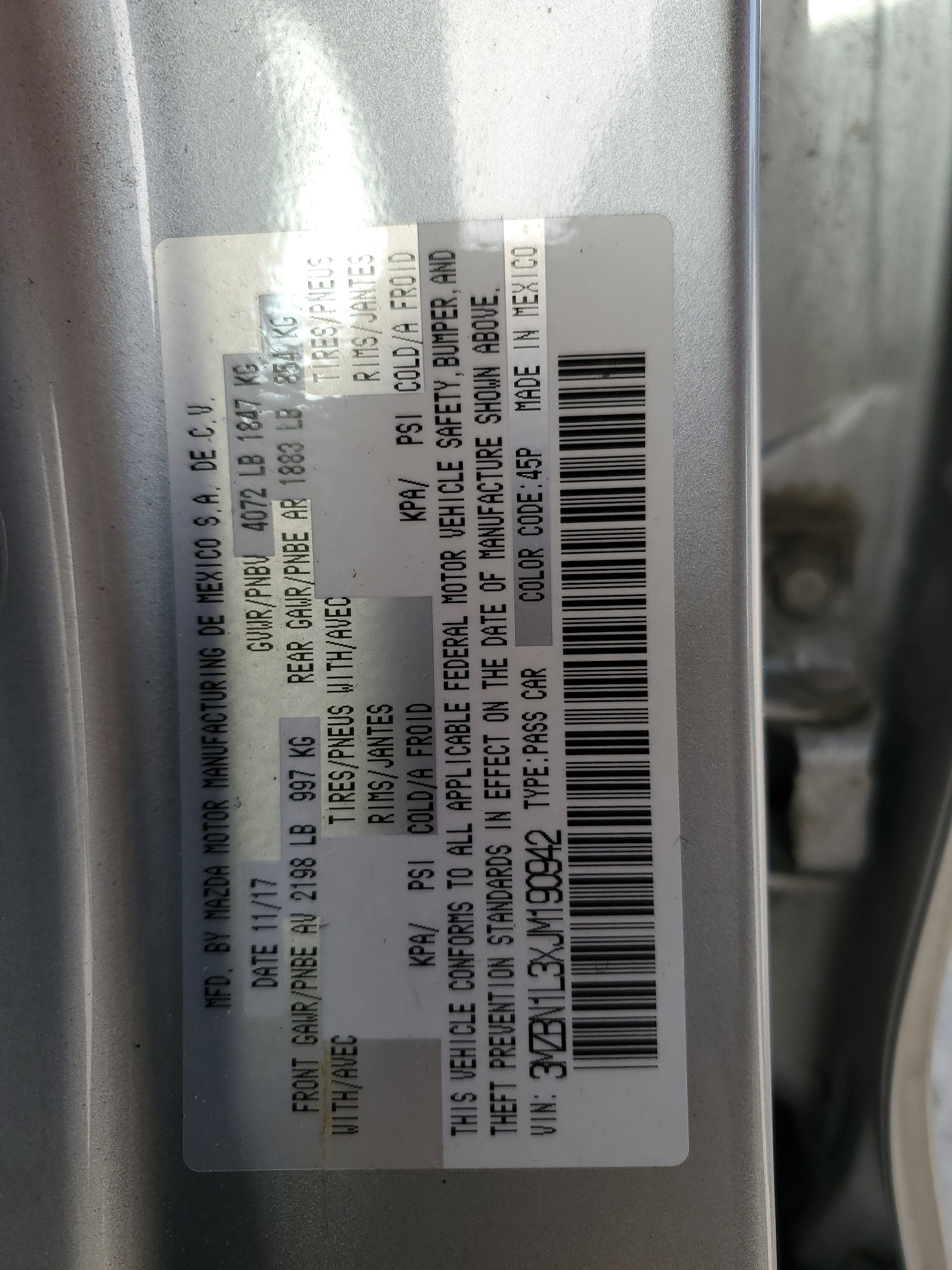 3MZBN1L3XJM190942 2018 Mazda 3 Touring