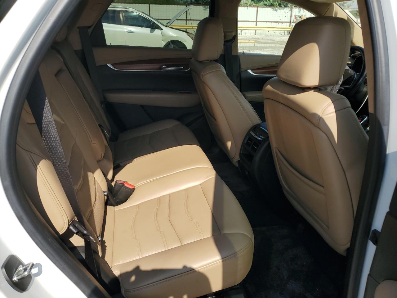 2018 Cadillac Xt5 Platinum VIN: 1GYKNGRS7JZ158379 Lot: 64397294