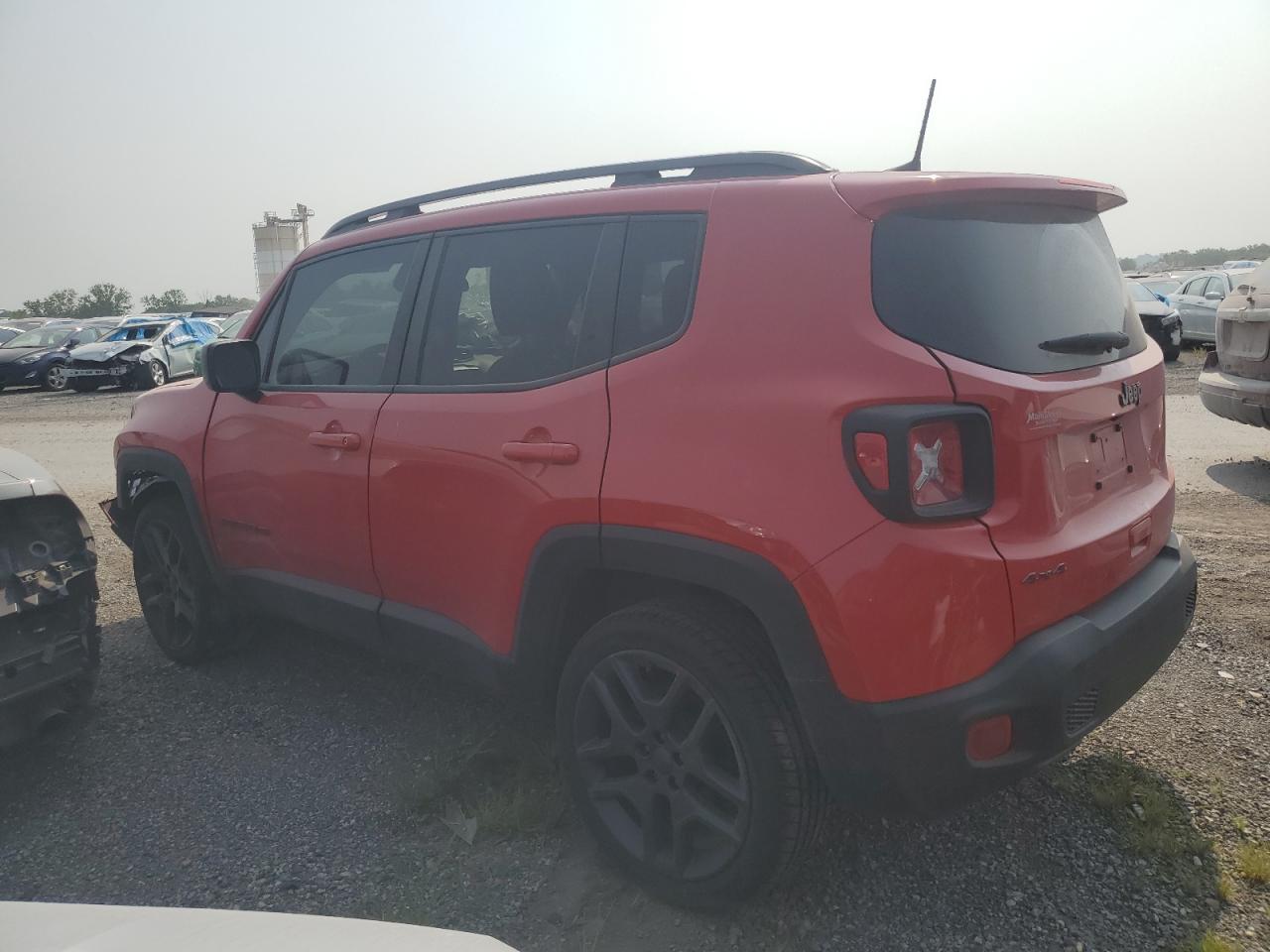 VIN ZACNJDBB6MPM95620 2021 JEEP RENEGADE no.2