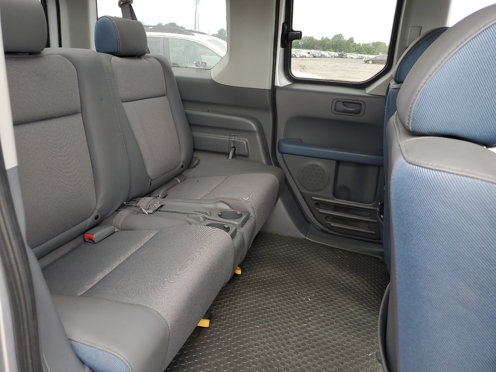 5J6YH28675L010363 2005 Honda Element Ex