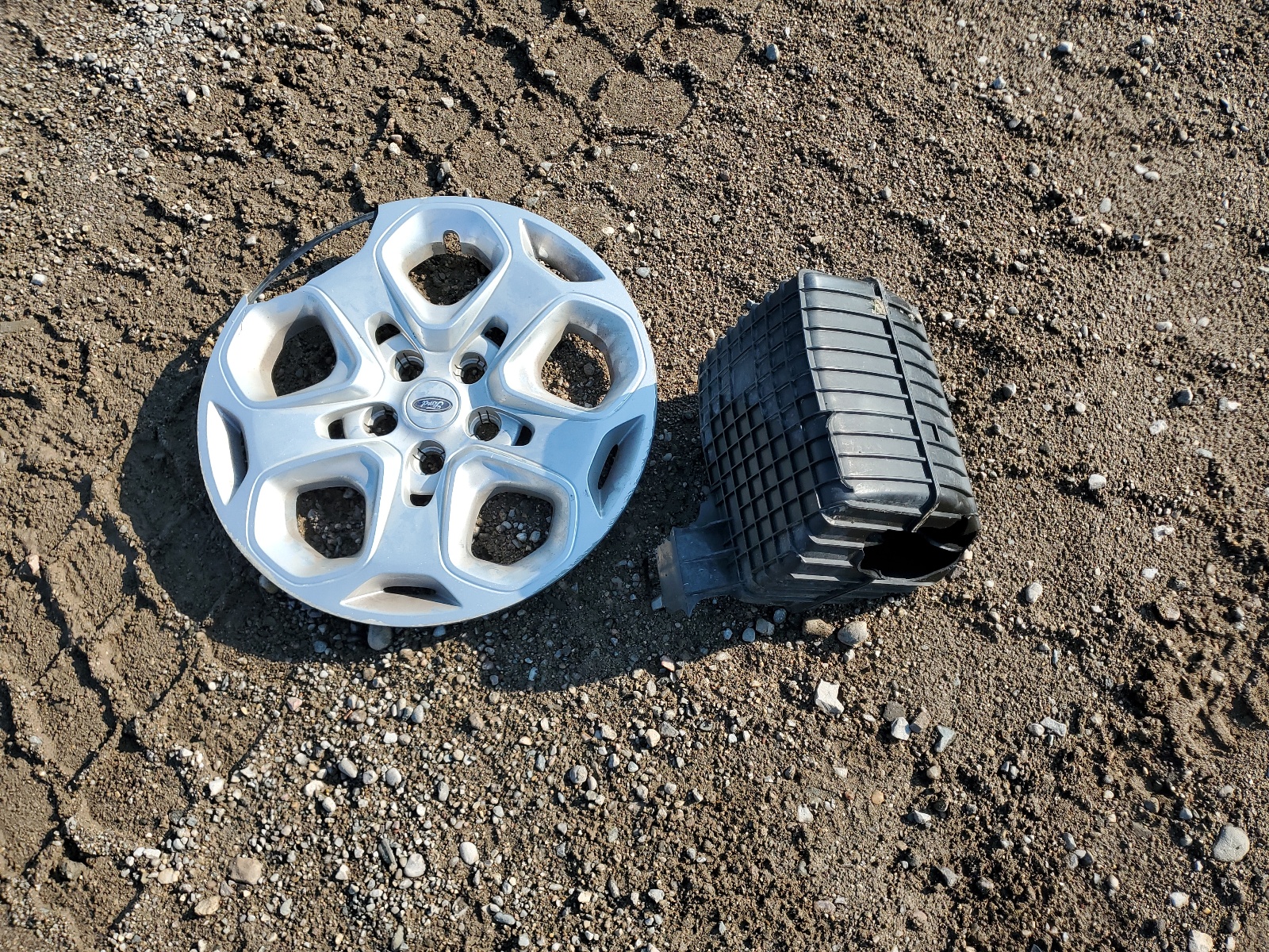 3FAHP0HA5BR127394 2011 Ford Fusion Se