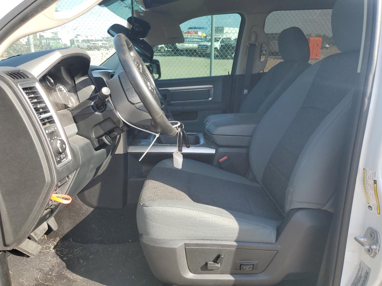 2016 Ram 1500 Slt VIN: 3C6RR6LT9GG360306 Lot: 62950454