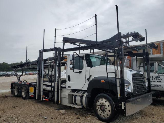 2016 Freightliner 114Sd