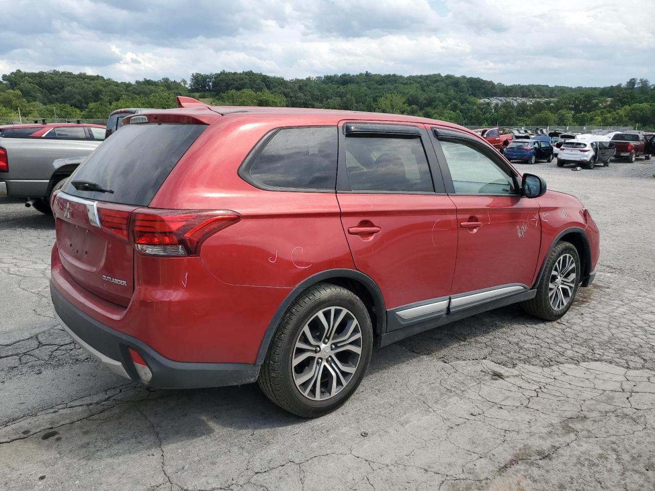 2018 Mitsubishi Outlander Es VIN: JA4AD2A32JZ033876 Lot: 63218304