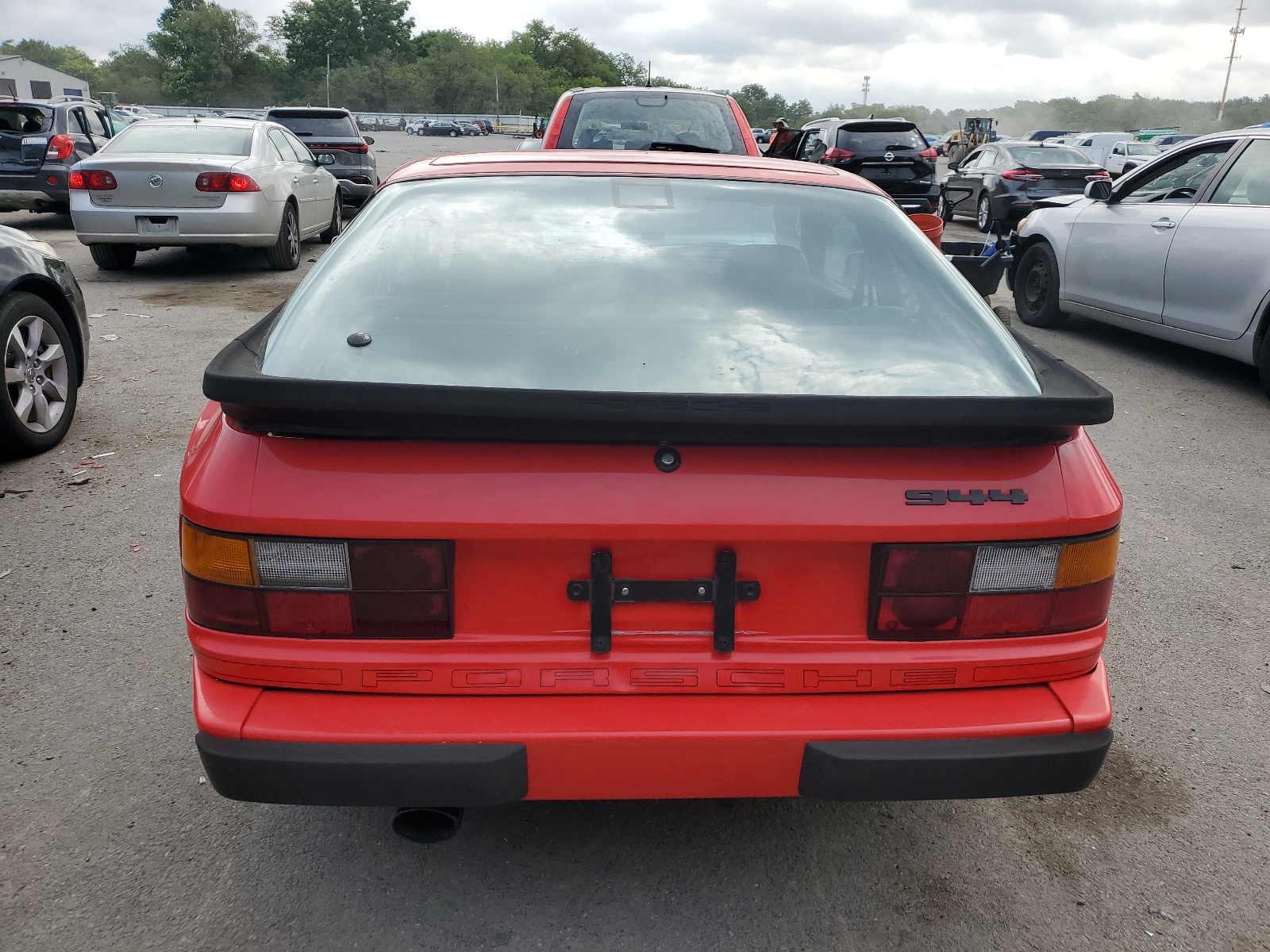 WP0AA0944FN456490 1985 Porsche 944