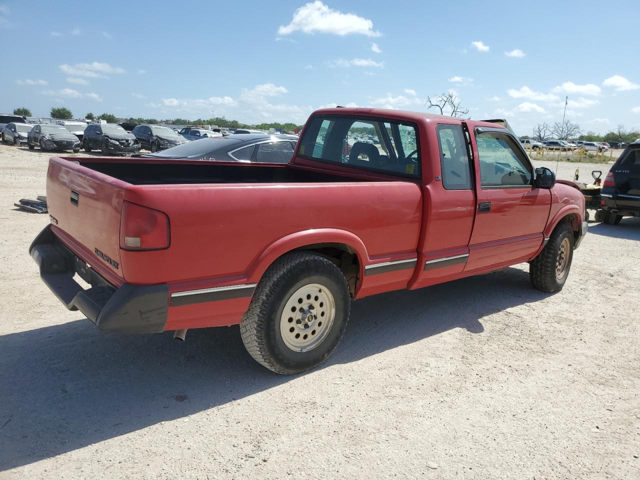 1997 Chevrolet S-10 Pickup - Image 3
