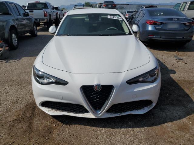  ALFA ROMEO GIULIA 2017 Белый